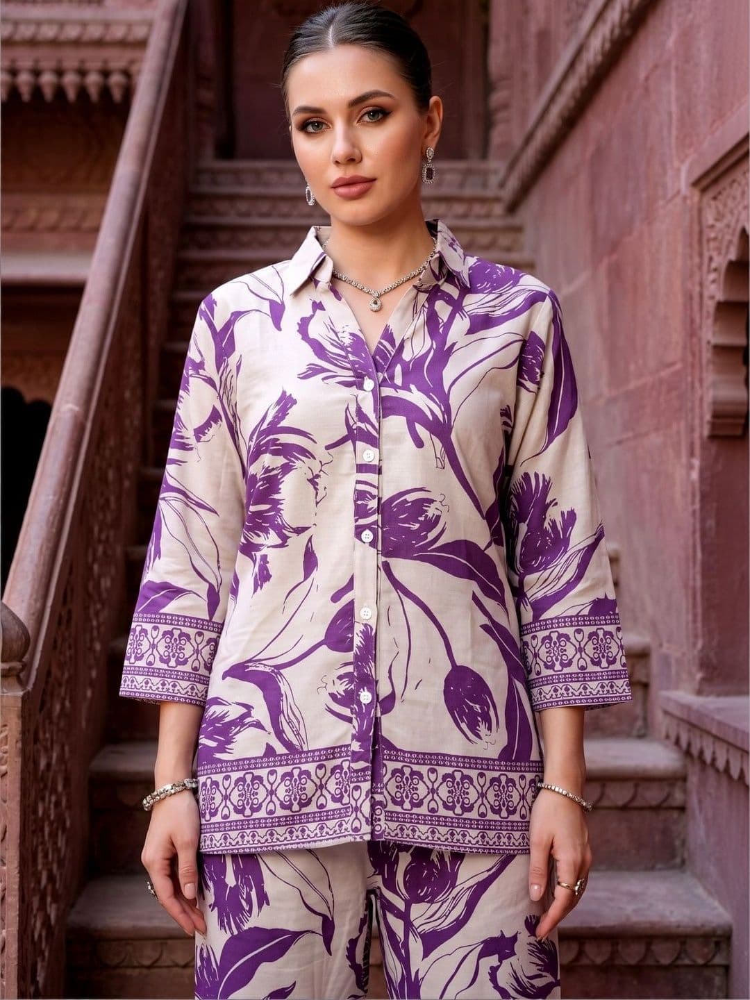 Laasika Floral Printed Shirt with Trousers thumbnail 4