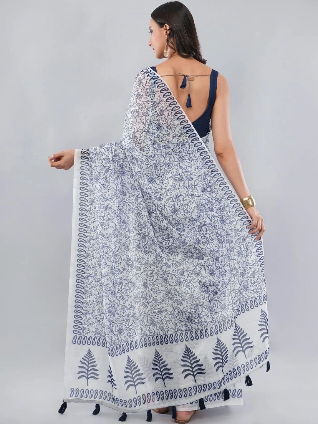 Pixie lane Floral Linen Blend Saree thumbnail 4