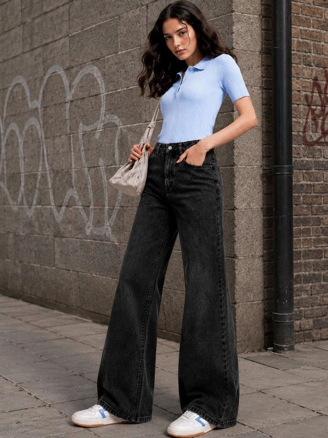 DressBerry Women Comfort Wide Leg High-Rise Light Fade Stretchable Jeans thumbnail 3