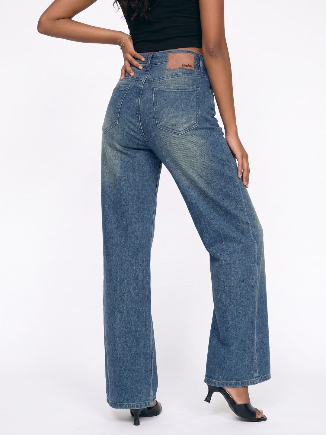 glitchez Women Regular Fit High-Rise Light Fade Stretchable Jeans thumbnail 2