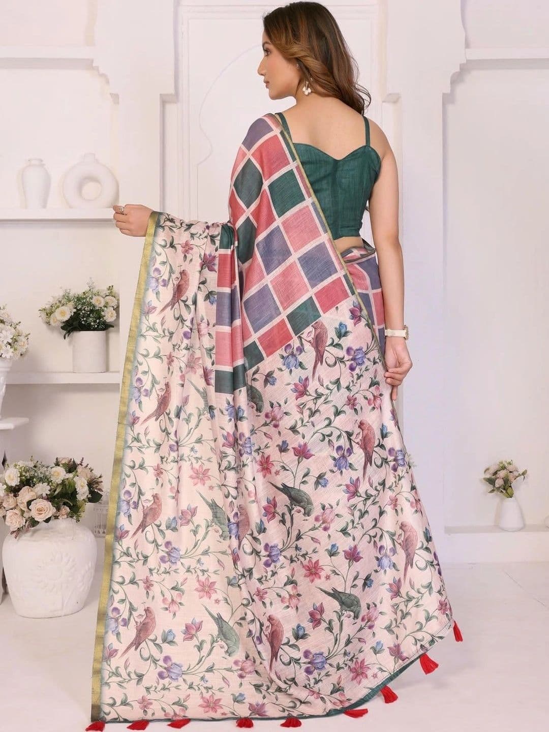 Pixie lane Floral Zari Linen Blend Saree thumbnail 2
