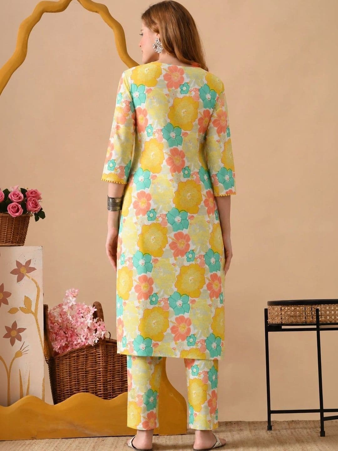 PHYSIL Women Floral Printed Regular Pure Cotton Kurta with Trousers thumbnail 6
