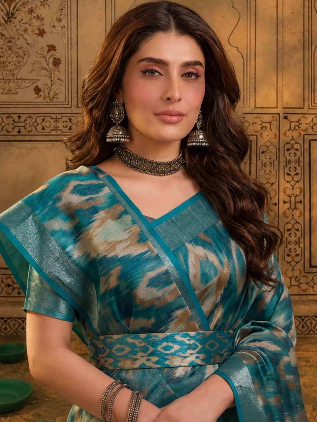 Mitera Floral Women Zari Silk Cotton Fusion Saree thumbnail 4