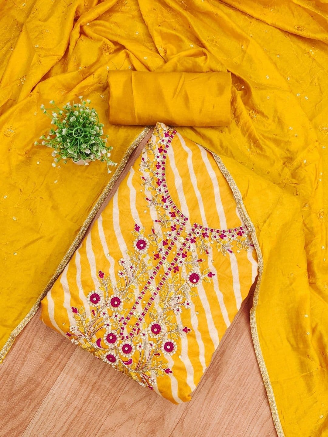 LeeliPeeri Designer Printed Unstitched Dress Material thumbnail 2