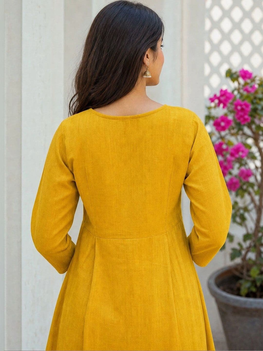 Hare Krishna enterprises Women Ethnic Motifs Embroidered Empire Thread Work Kurti with Palazzos thumbnail 2