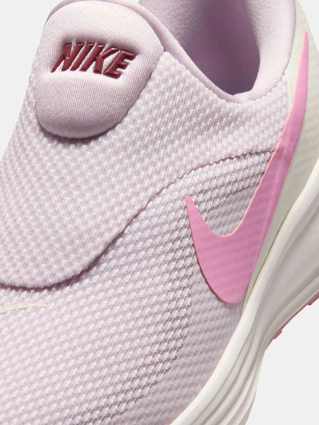 Nike Revolution 8 EasyOn Women's Road Running Shoes thumbnail 7