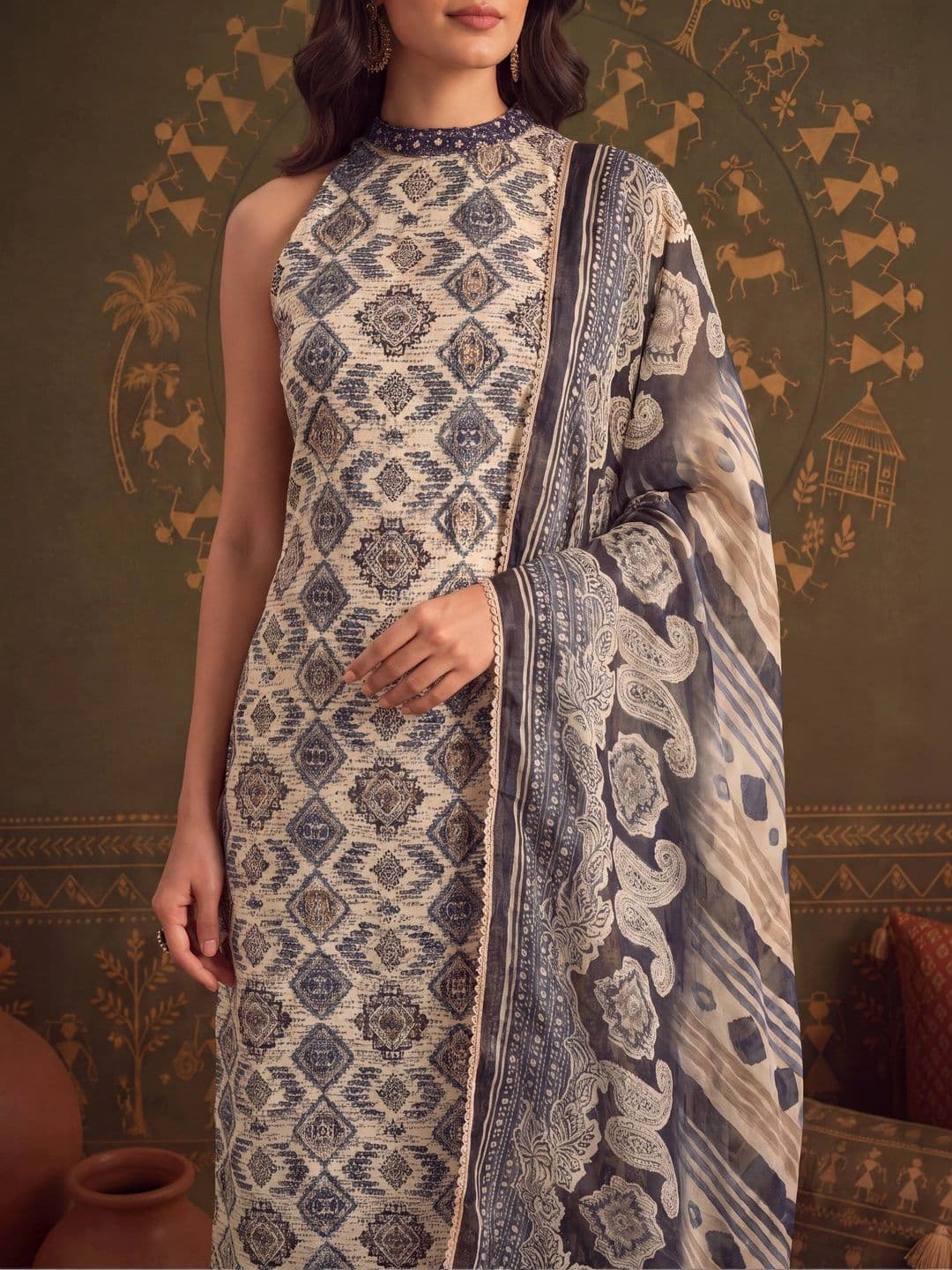 SOURAGYA Women Ethnic Motifs Printed Regular Kurta with Trousers & With Dupatta thumbnail 4