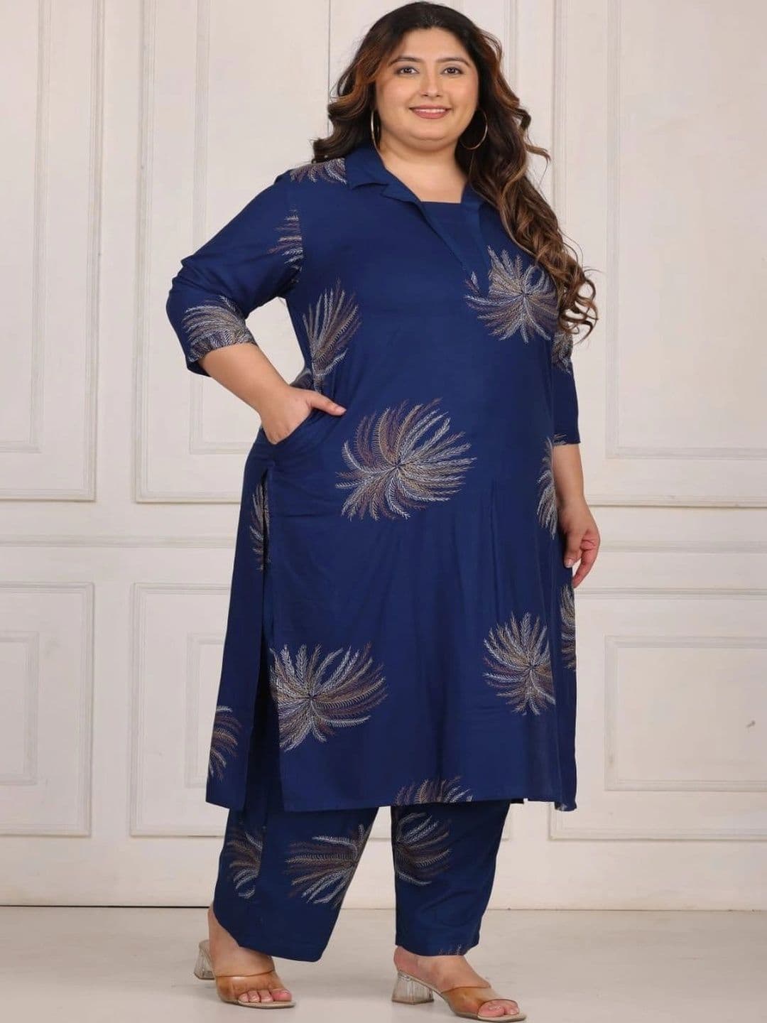 Sandhya's Plus Women Ethnic Motifs Printed Regular Kurta with Trousers thumbnail 2