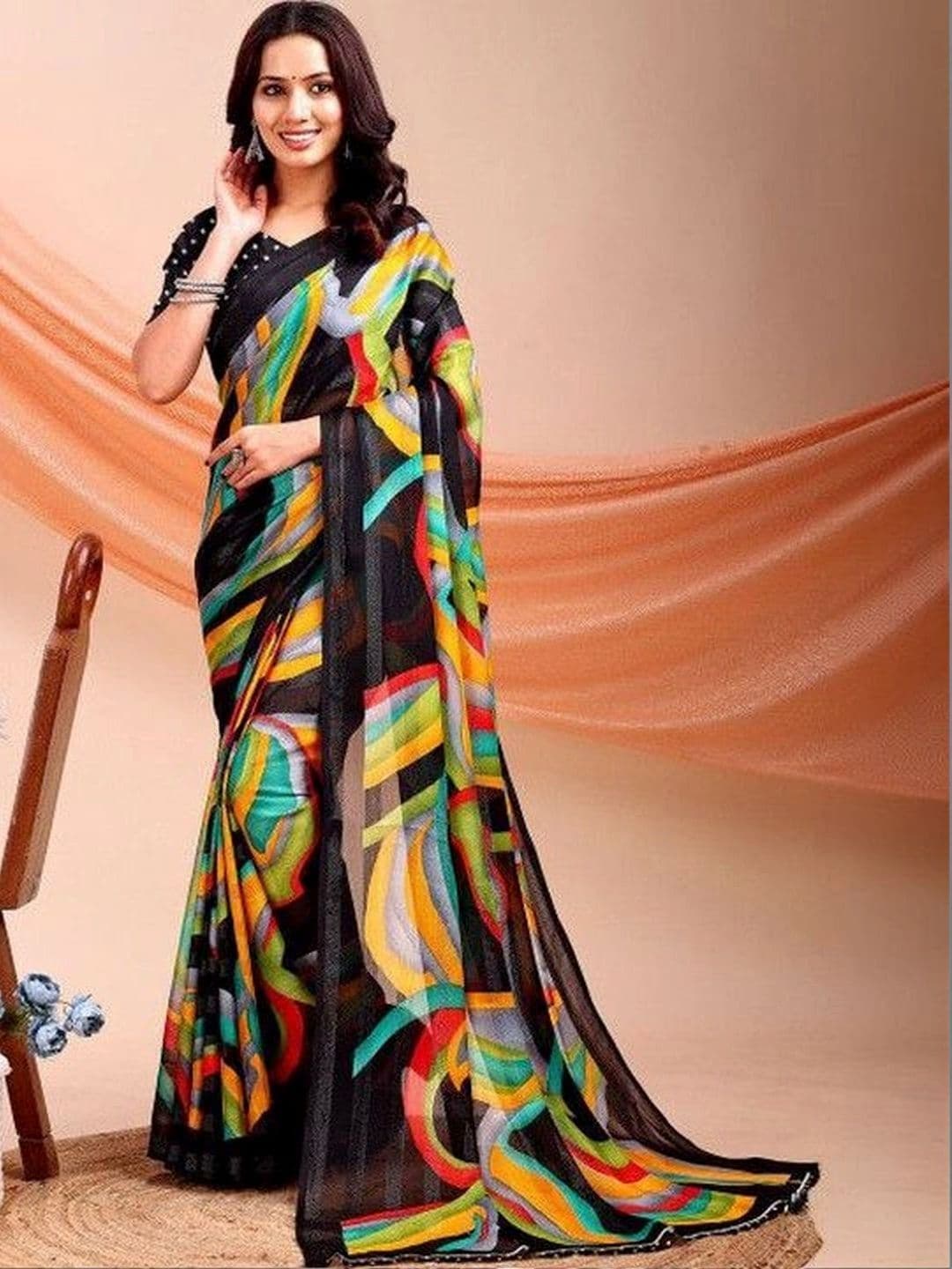 Leelavati Abstract Printed Pure Chiffon Saree thumbnail 3