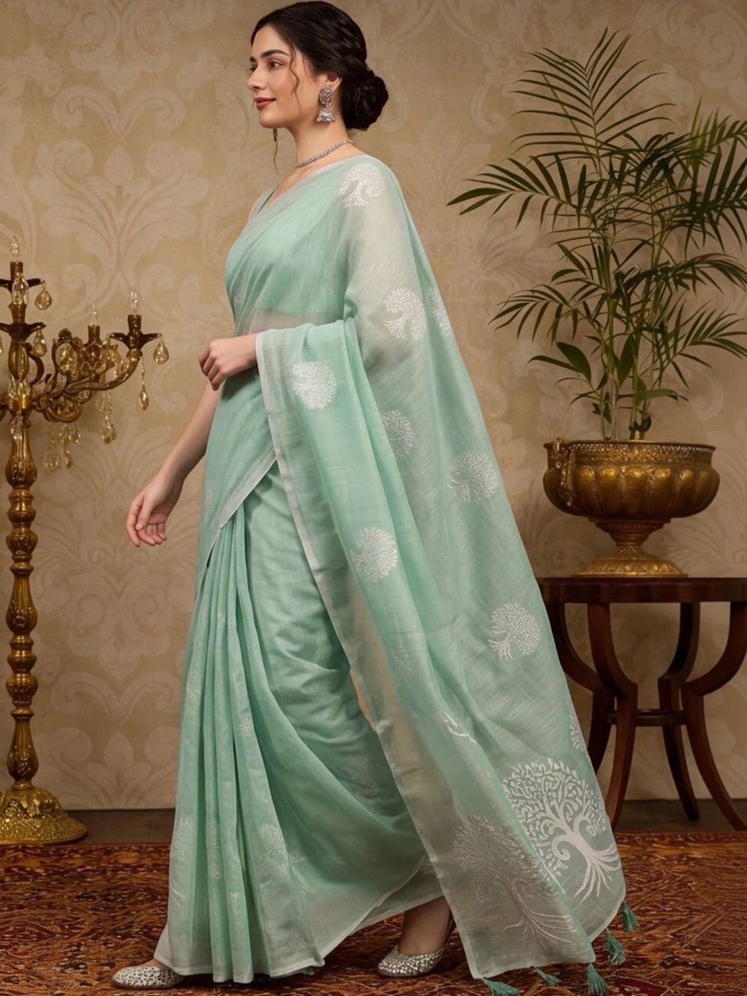 Mitera Woven Design Zari Silk Cotton Fusion Banarasi Saree thumbnail 2