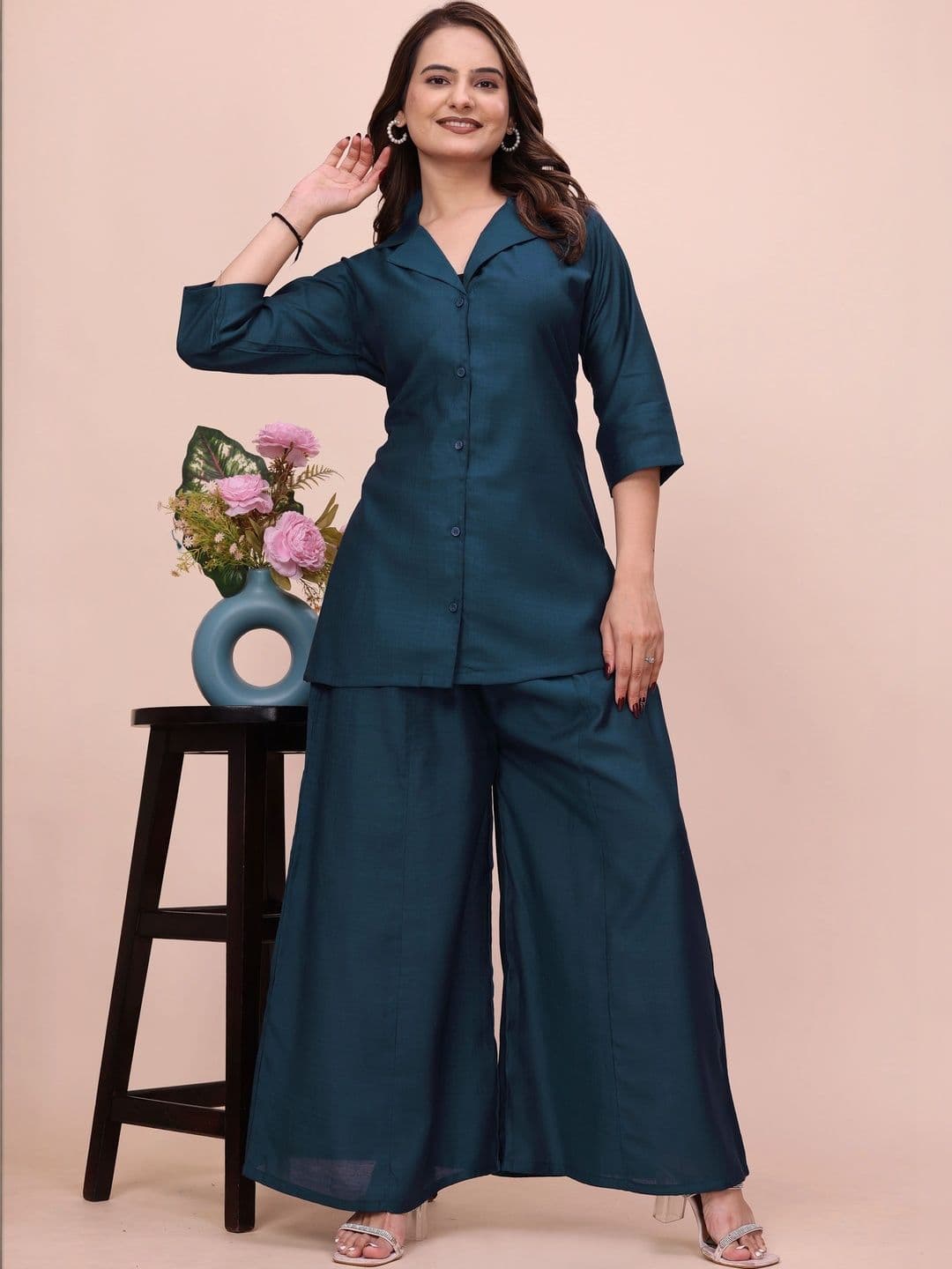 Gitaji Women Regular Pure Cotton Kurta with Palazzos thumbnail 6