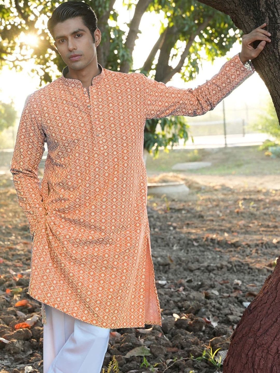 Anouk Men Geometric Embroidery Knee Length Straight Kurta - view 1