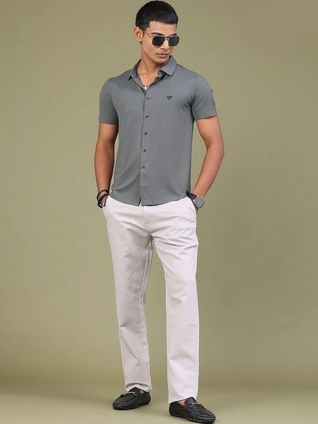 V-Mart Men Slim Fit Casual Shirt thumbnail 2