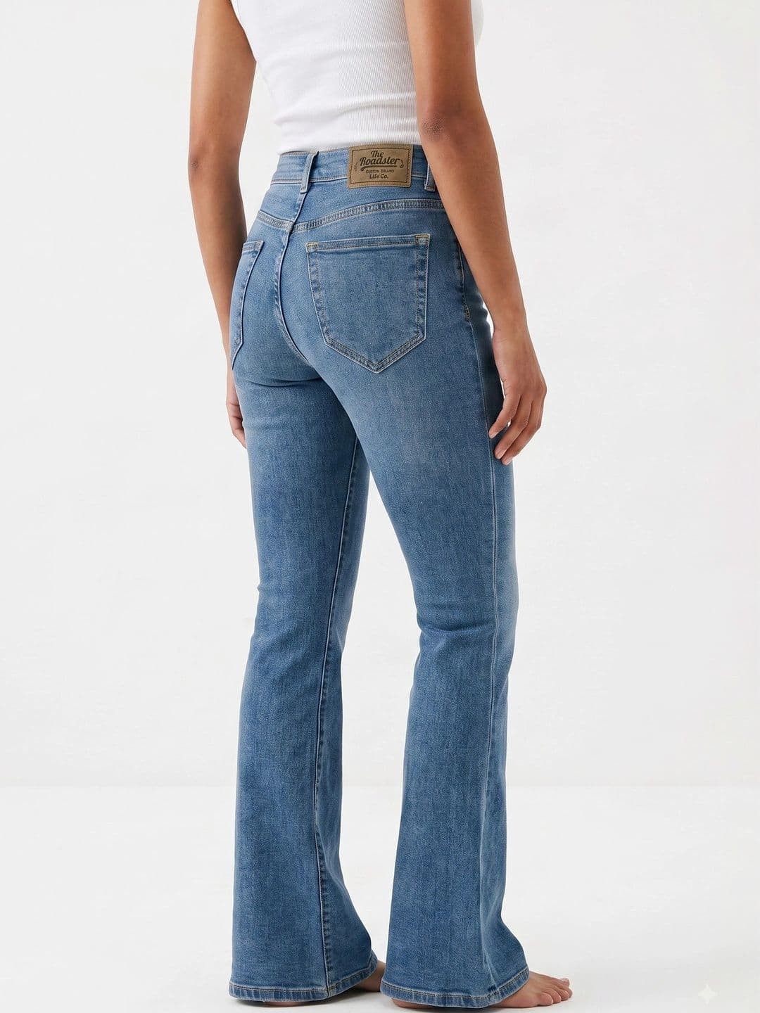Roadster Women Bootilicious Bootcut High-Rise Stretchable Jeans thumbnail 2
