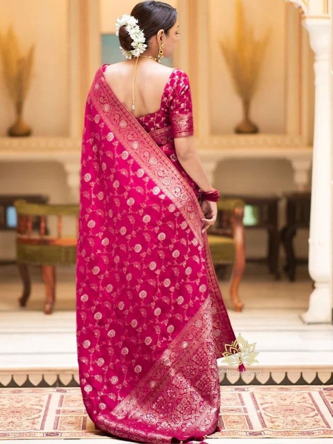HERE&NOW Woven Design Zari Silk Blend Banarasi Saree thumbnail 2