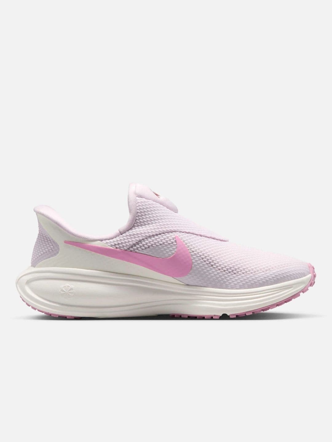Nike Revolution 8 EasyOn Women's Road Running Shoes thumbnail 2