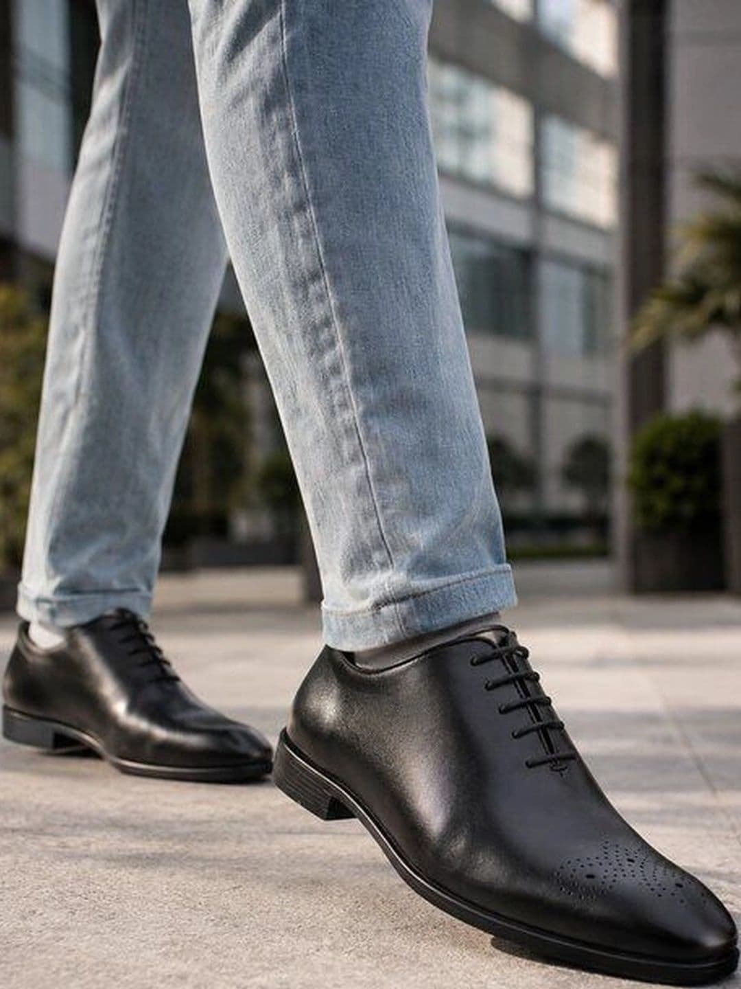 House of Pataudi Men Textured Formal Oxfords - view 1