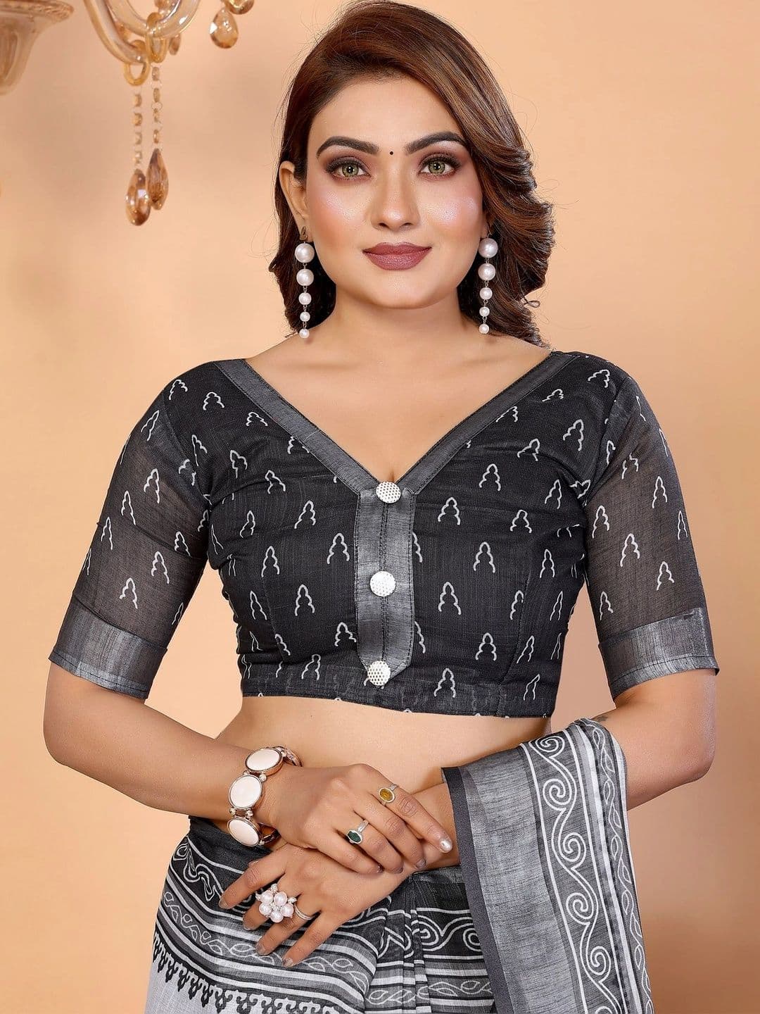 VS MALL Linen Blend Saree thumbnail 4