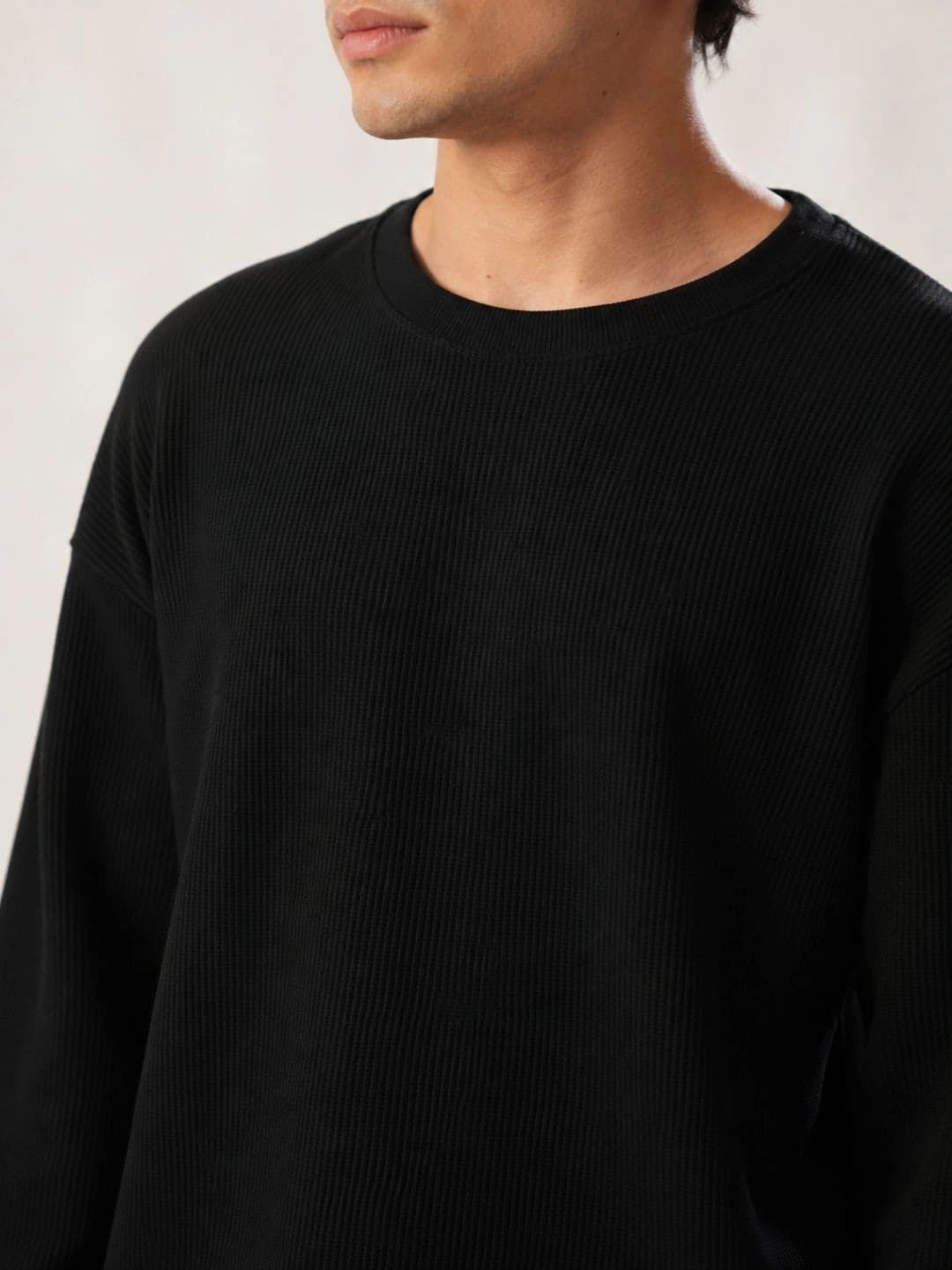 BEOVER Men's Black Boxy Crop T-shirt with Drop-Shoulder thumbnail 2