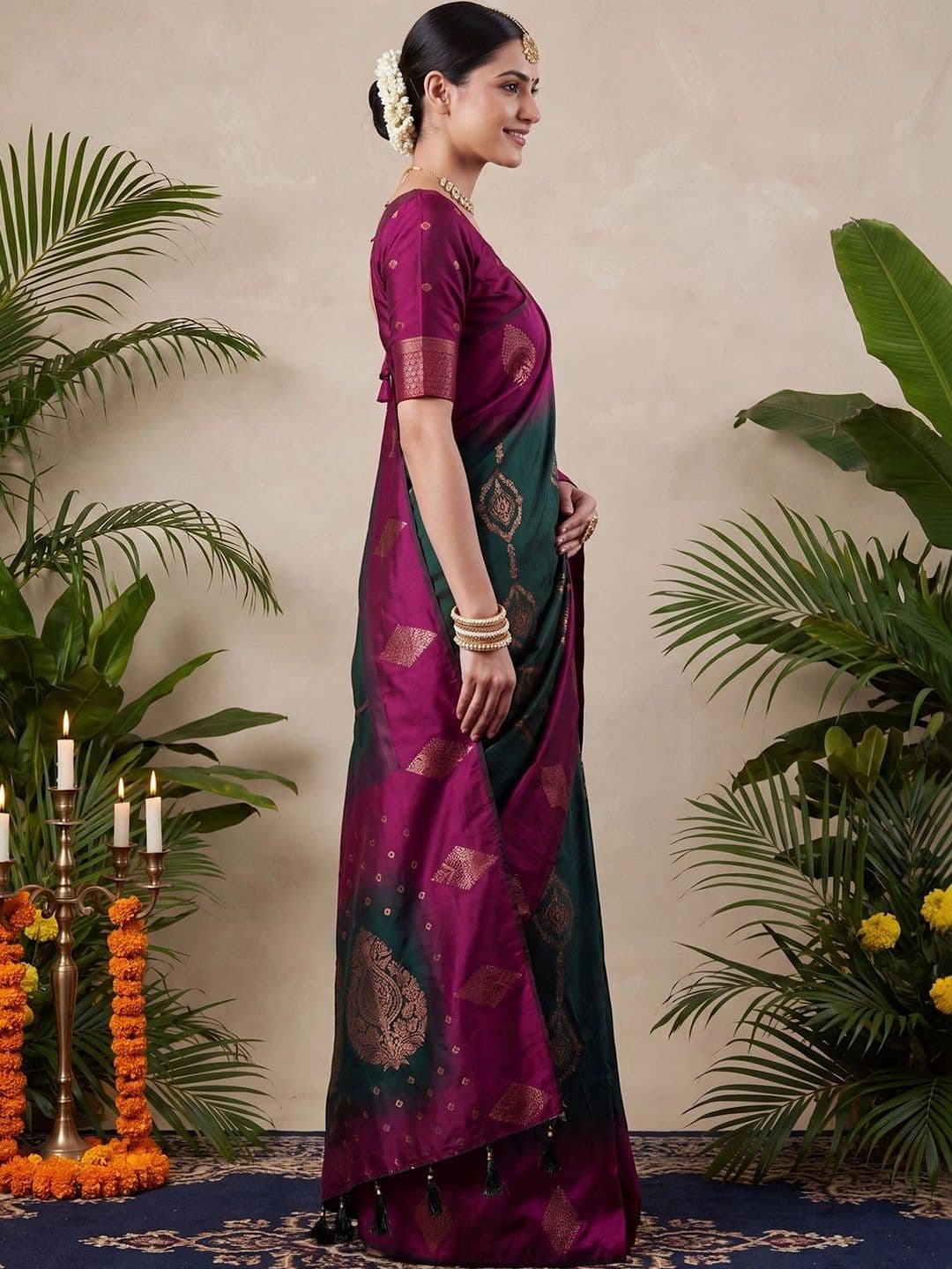 Anouk Ethnic Motifs Zari Silk Blend Designer Banarasi Saree thumbnail 7