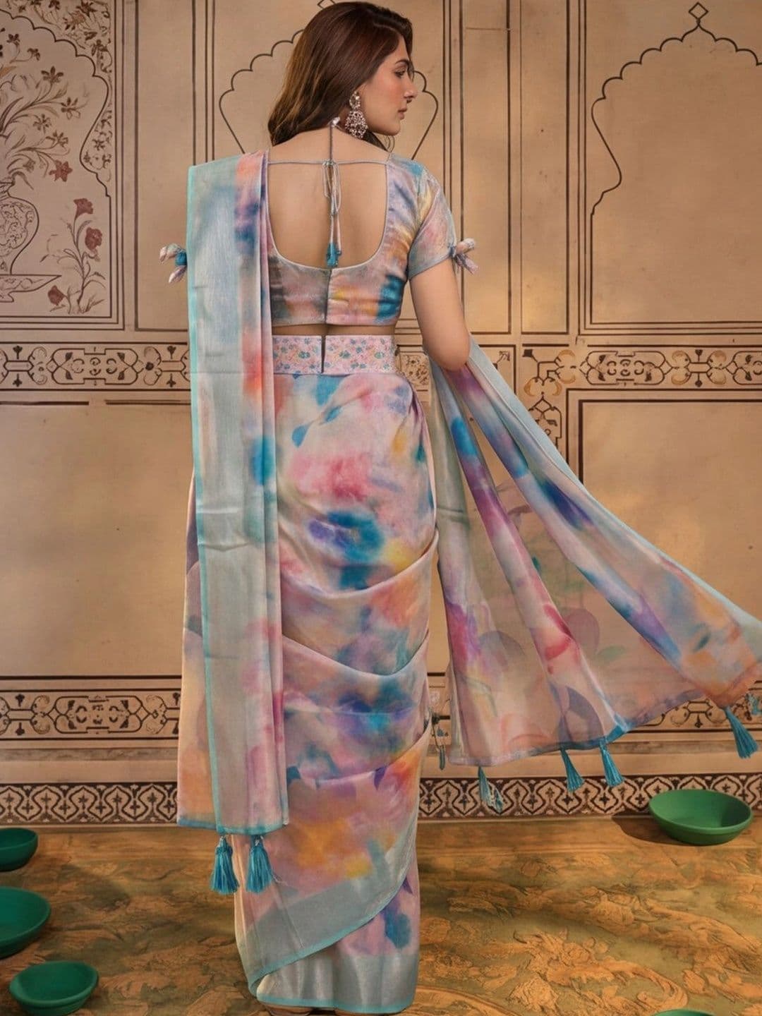 Mitera Women trendy Zari Silk Cotton Fusion Saree thumbnail 3