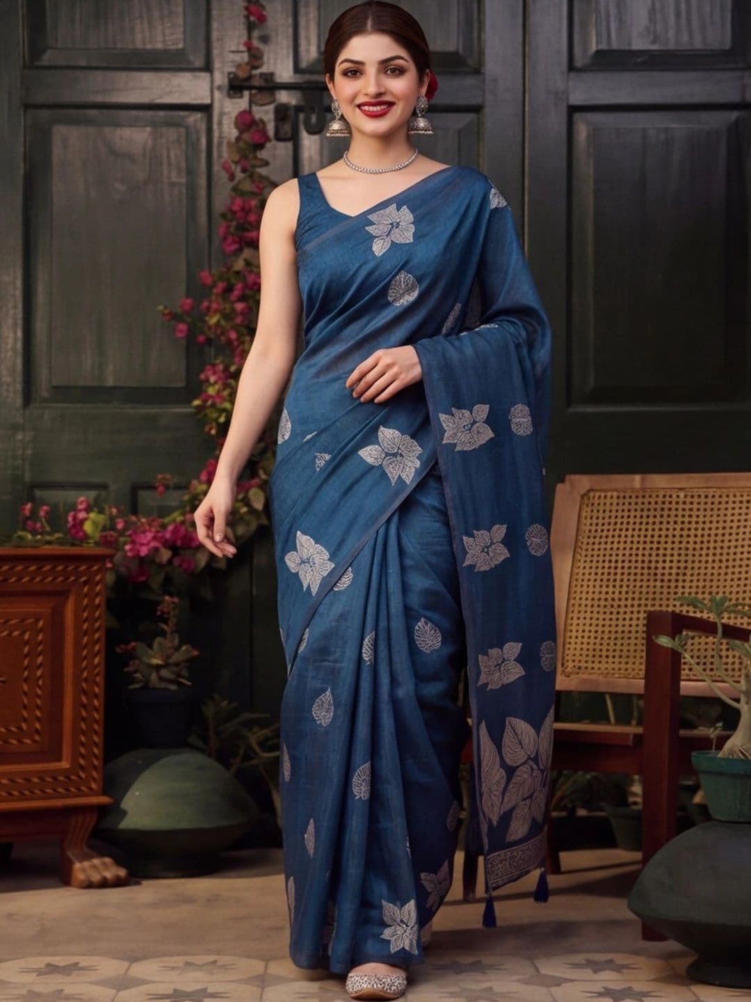 Mitera Woven Design Zari Silk Cotton Fusion Banarasi Saree - view 1