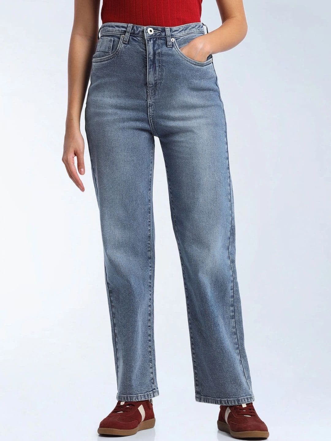 Flying Machine Women Straight Fit High-Rise Light Fade Stretchable Jeans thumbnail 4
