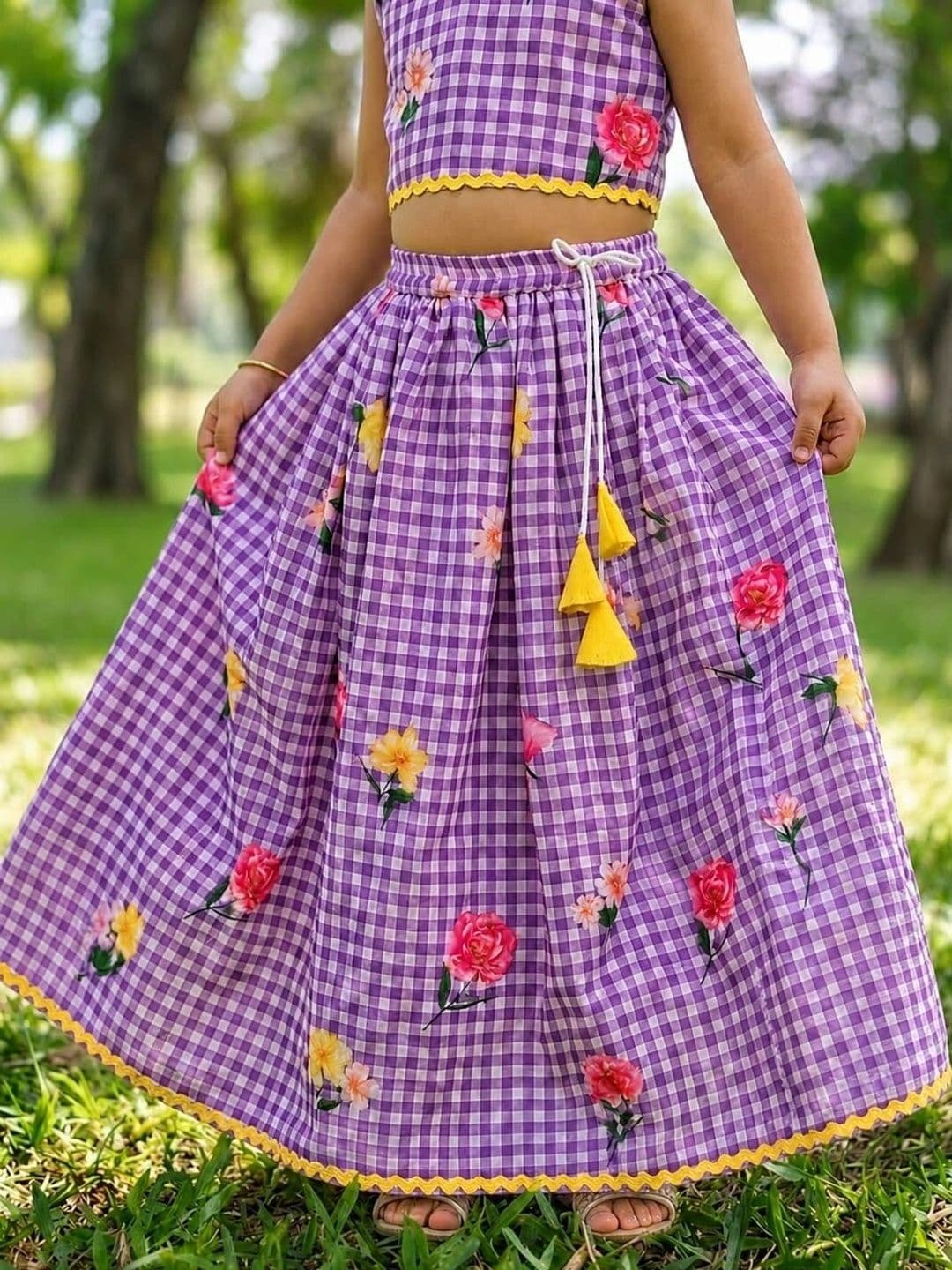 SAKA DESIGNS Girls Printed Ready to Wear Lehenga & thumbnail 3
