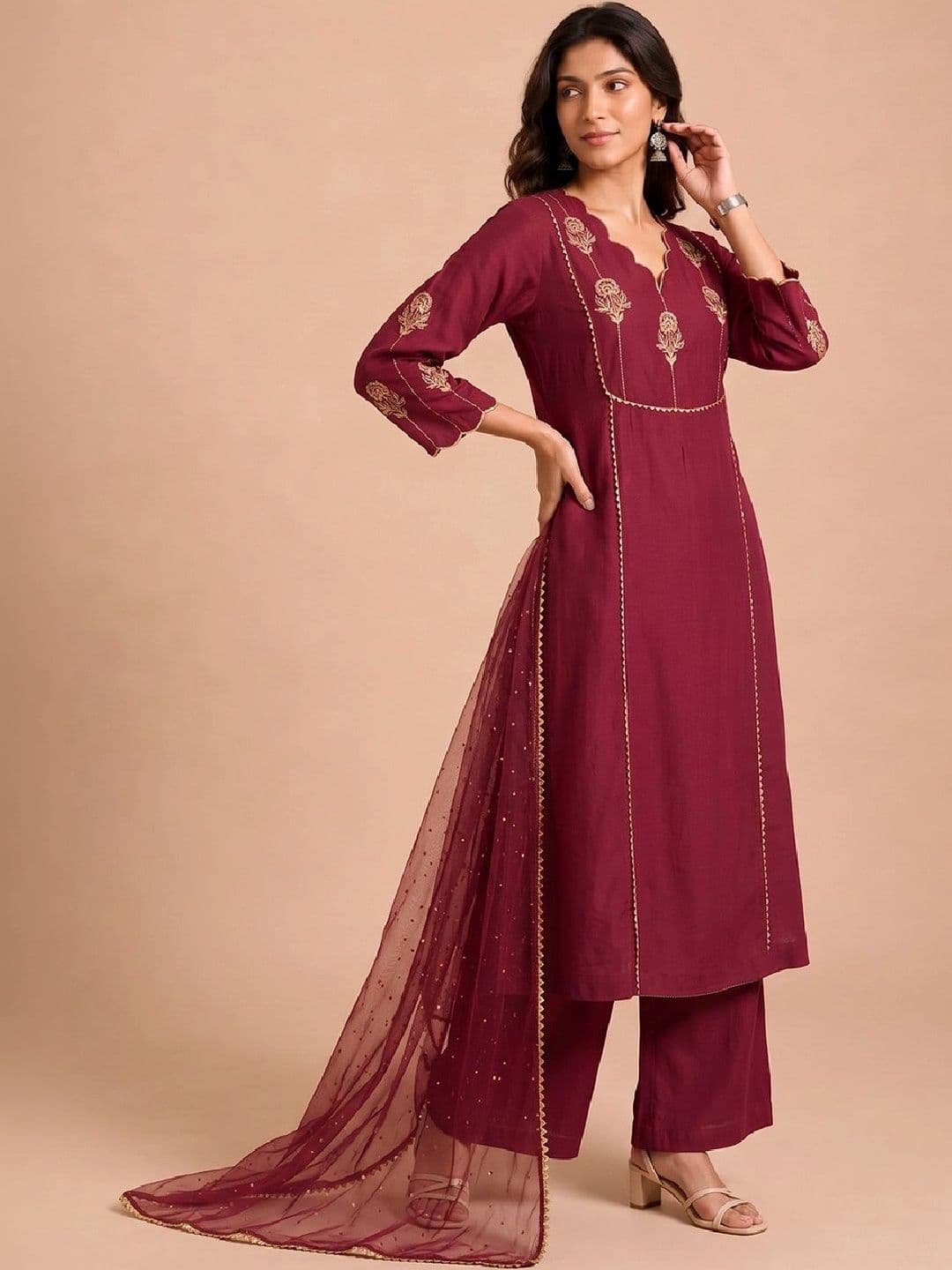 Varanga Women Ethnic Motifs Embroidered Regular Thread Work Kurta with Palazzos & With Dupatta thumbnail 4