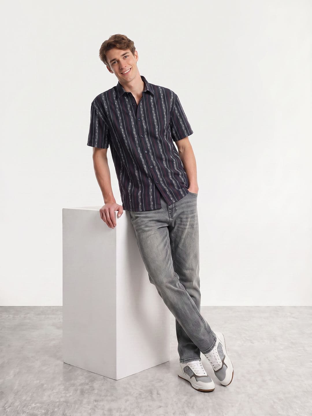 Mast & Harbour Easy Drape Textured Stripe Shirt thumbnail 5