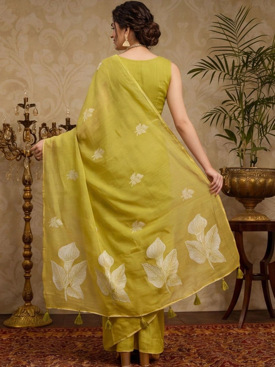 Mitera Woven Design Embroidered Silk Cotton Fusion Banarasi Saree thumbnail 6