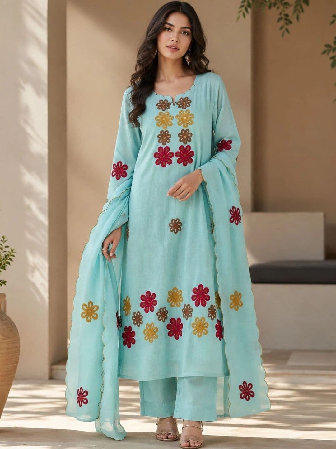 Sangria Women Floral Embroidered Regular Thread Work Chanderi Silk Kurtaset - view 1