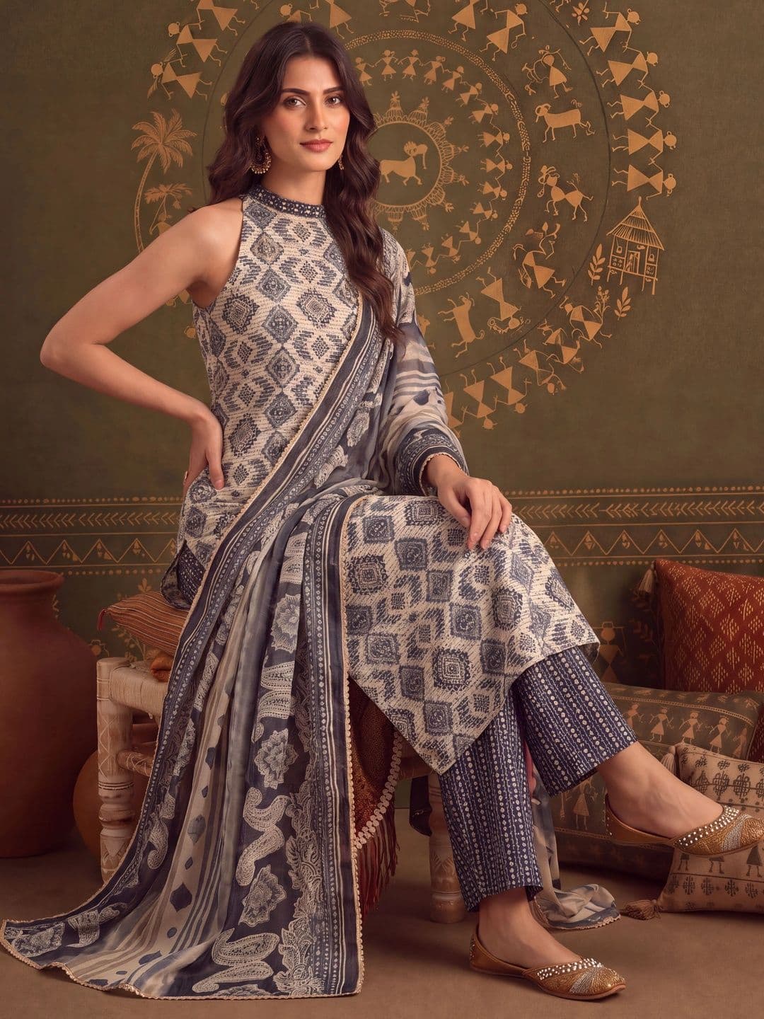 SOURAGYA Women Ethnic Motifs Printed Regular Kurta with Trousers & With Dupatta thumbnail 5
