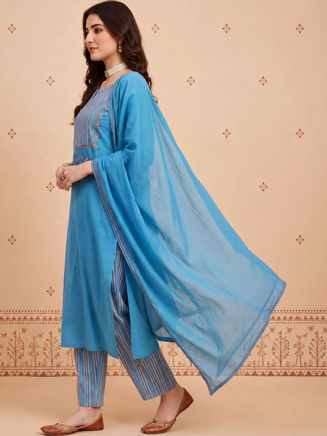 Anouk Women Ethnic Motifs Embroidered Regular Thread Work Pure Cotton Kurta with Trousers & With Dupatta thumbnail 5