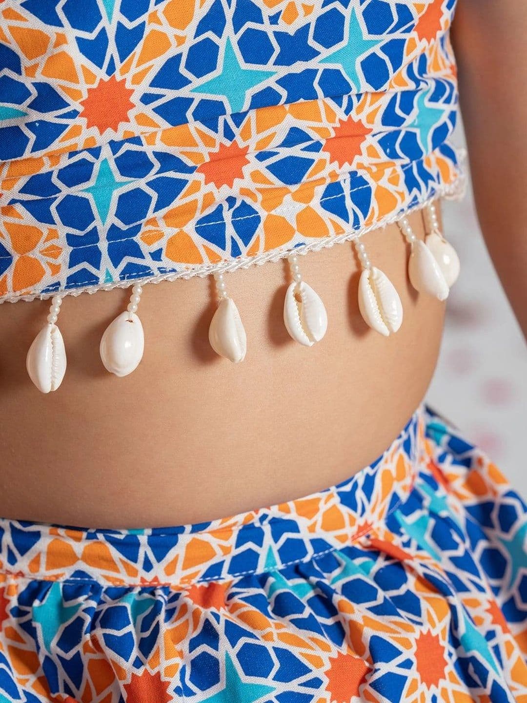 KALINI Girls Printed Ready to Wear Lehenga & Blouse With Dupatta thumbnail 4