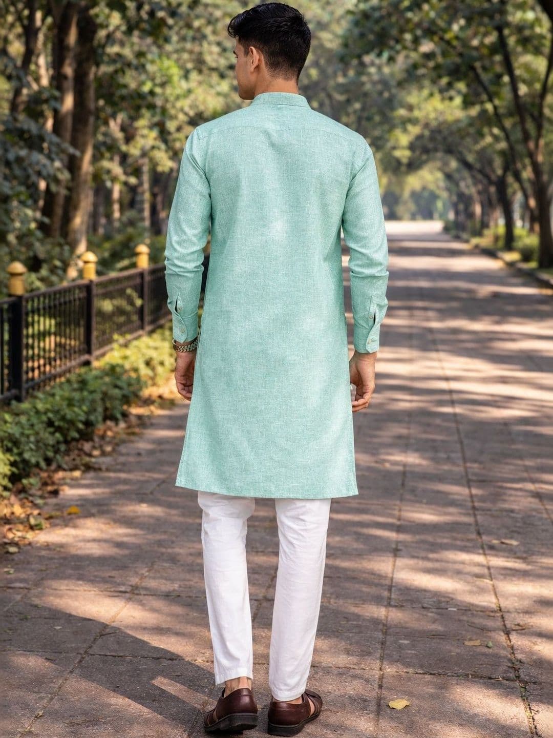Anouk Men Cotton Linen Long Kurta thumbnail 4