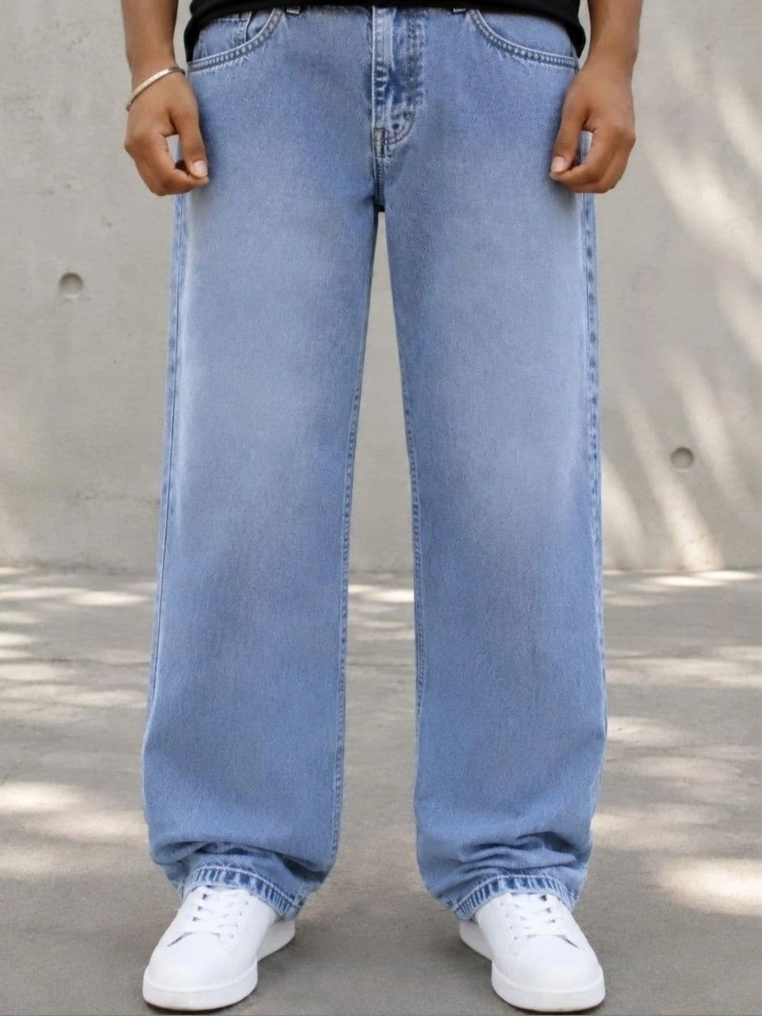 FICTION Men Comfort Relaxed Fit Mid-Rise Light Fade Ombre Jeans thumbnail 5