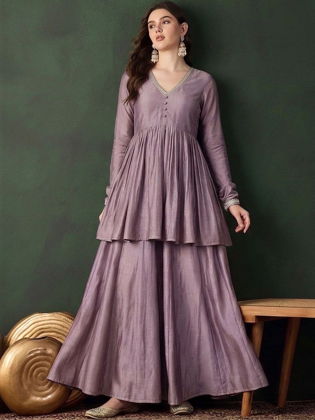 Sangria Women Empire Thread Work Kurta with Palazzos - view 1