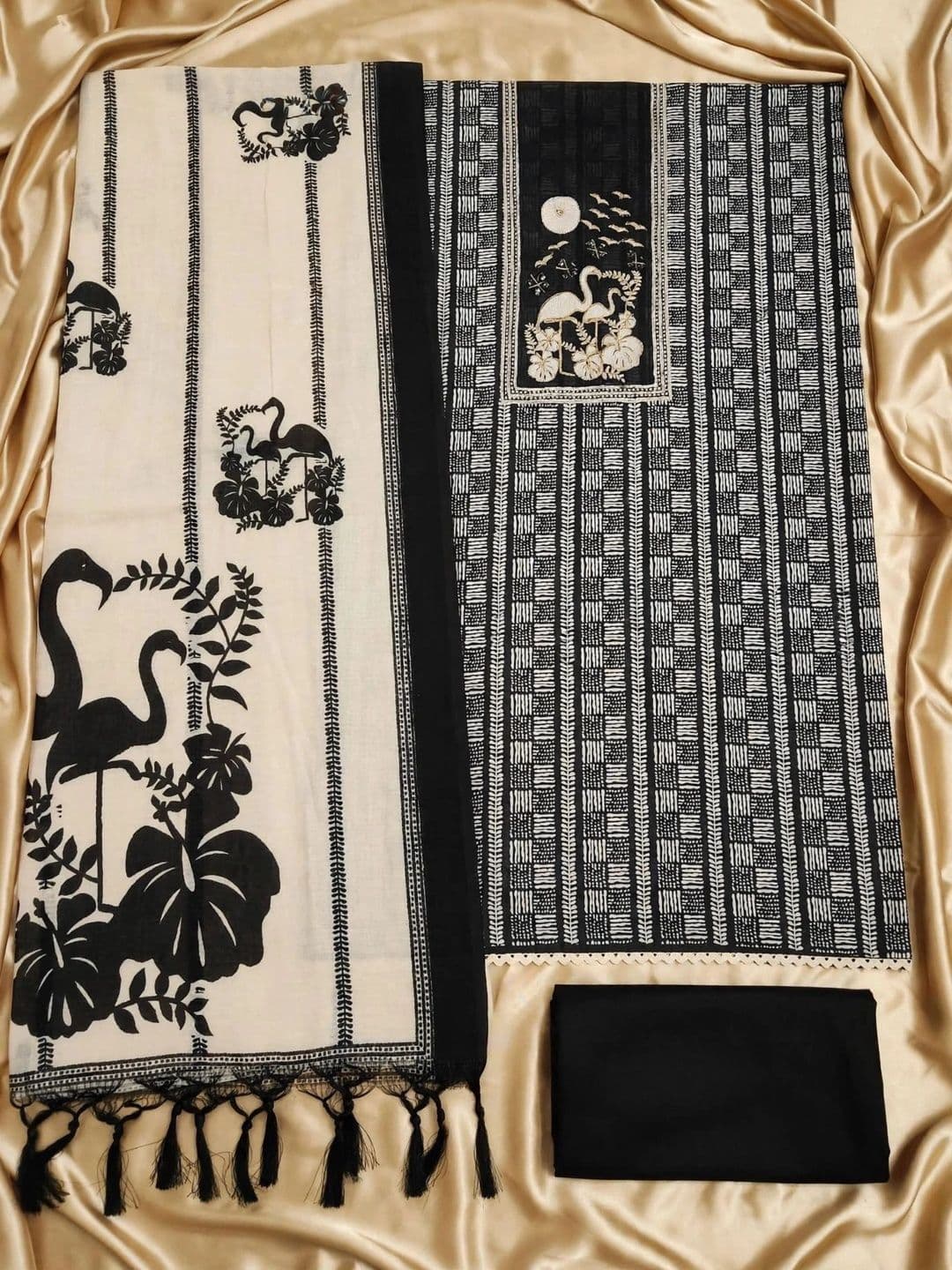 Haranozy Printed Pure Cotton Semi-Stitched Dress Material thumbnail 4