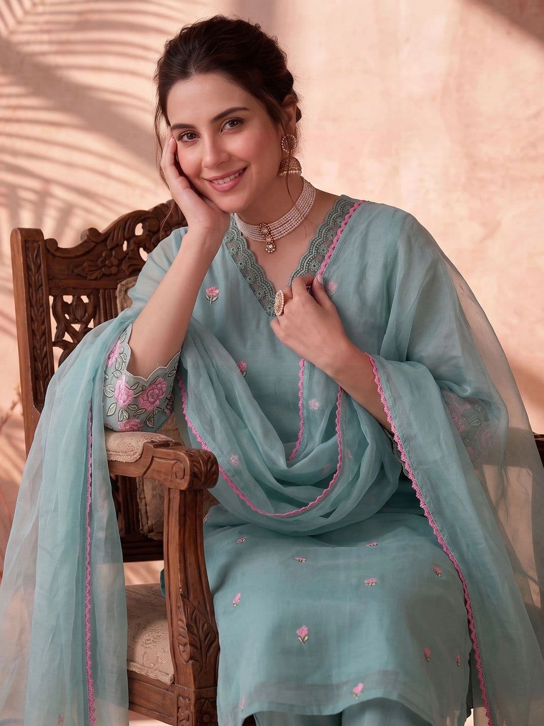 AVANSHEE Women Embroidered Chanderi Cotton Kurta with Trousers & With Dupatta thumbnail 3