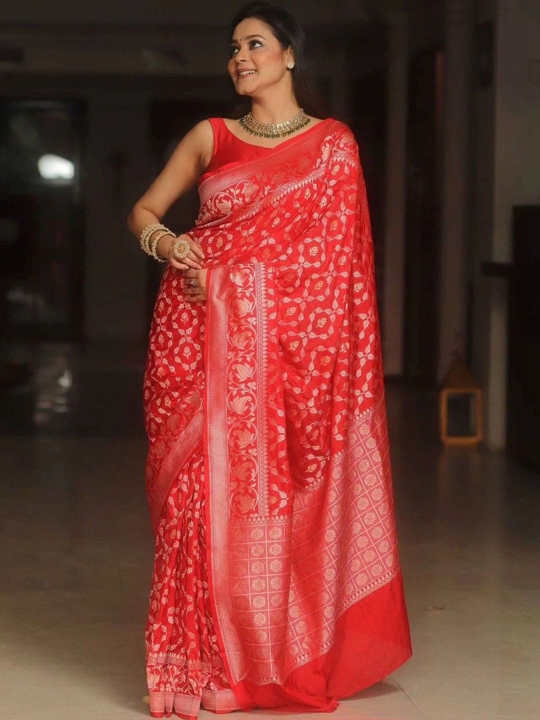 Milvia Ethnic Motifs Zari Silk Blend Designer Banarasi Saree - view 1