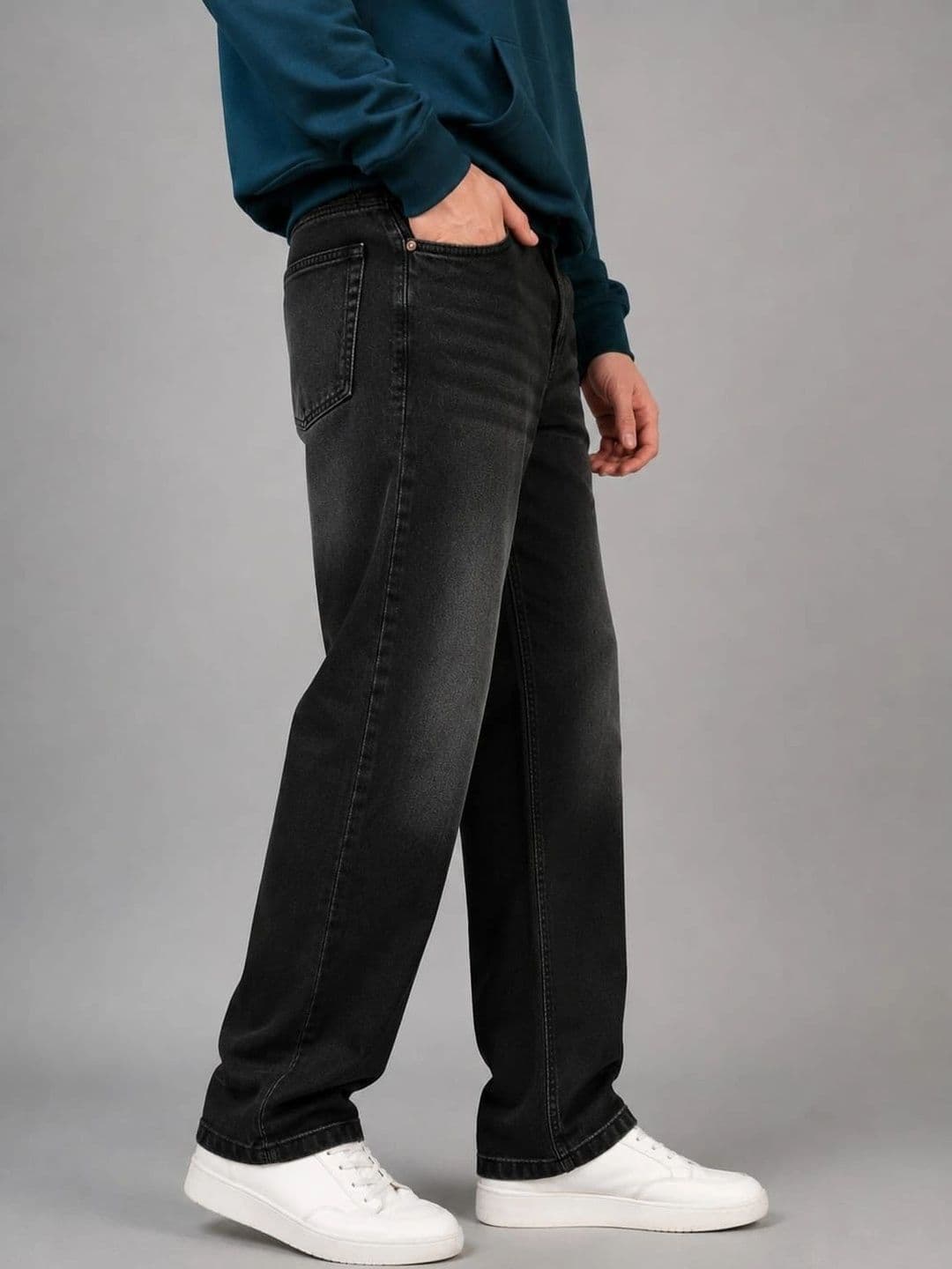 VK CULTURE Men Wide Leg Mid-Rise Light Fade Jeans thumbnail 6