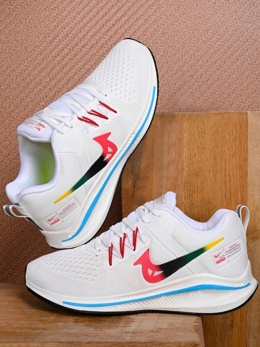 CLD Men Mesh Running Shoes - view 1