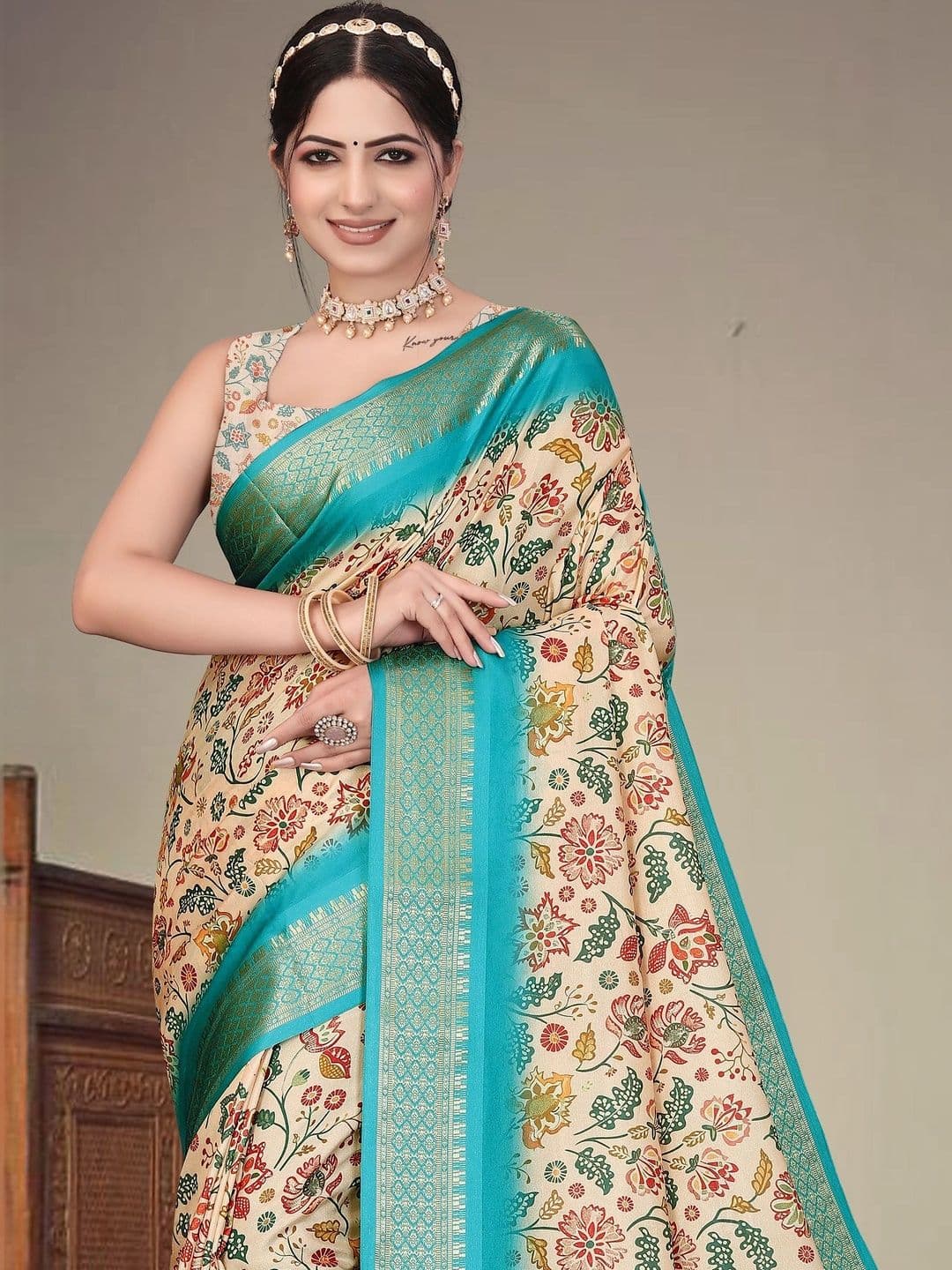 VS MALL Floral Silk Cotton Saree thumbnail 4
