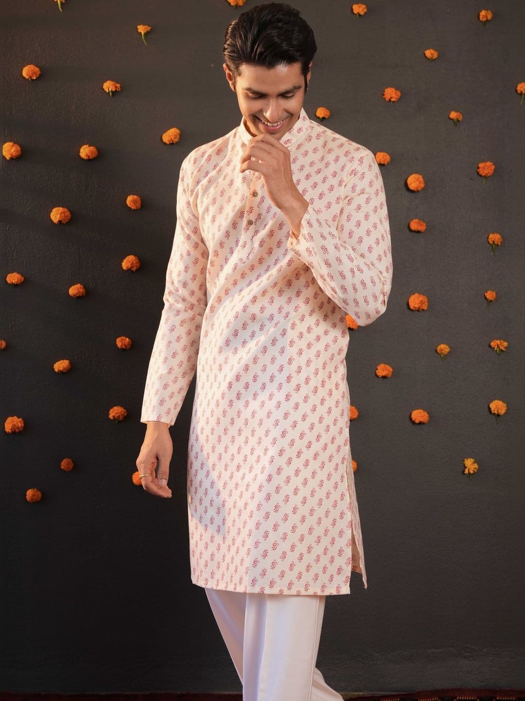 Anouk Printed Mandarin Collar Knee Length Straight Kurta thumbnail 4