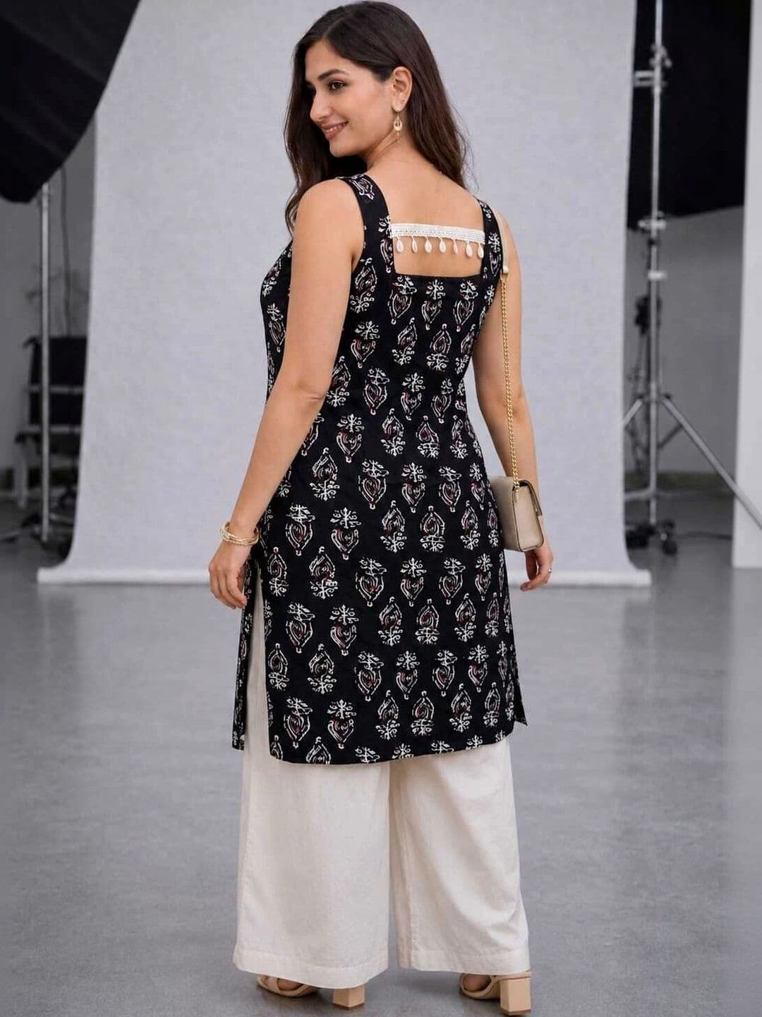 HERE&NOW Women Ethnic Motifs Printed Kurta thumbnail 2