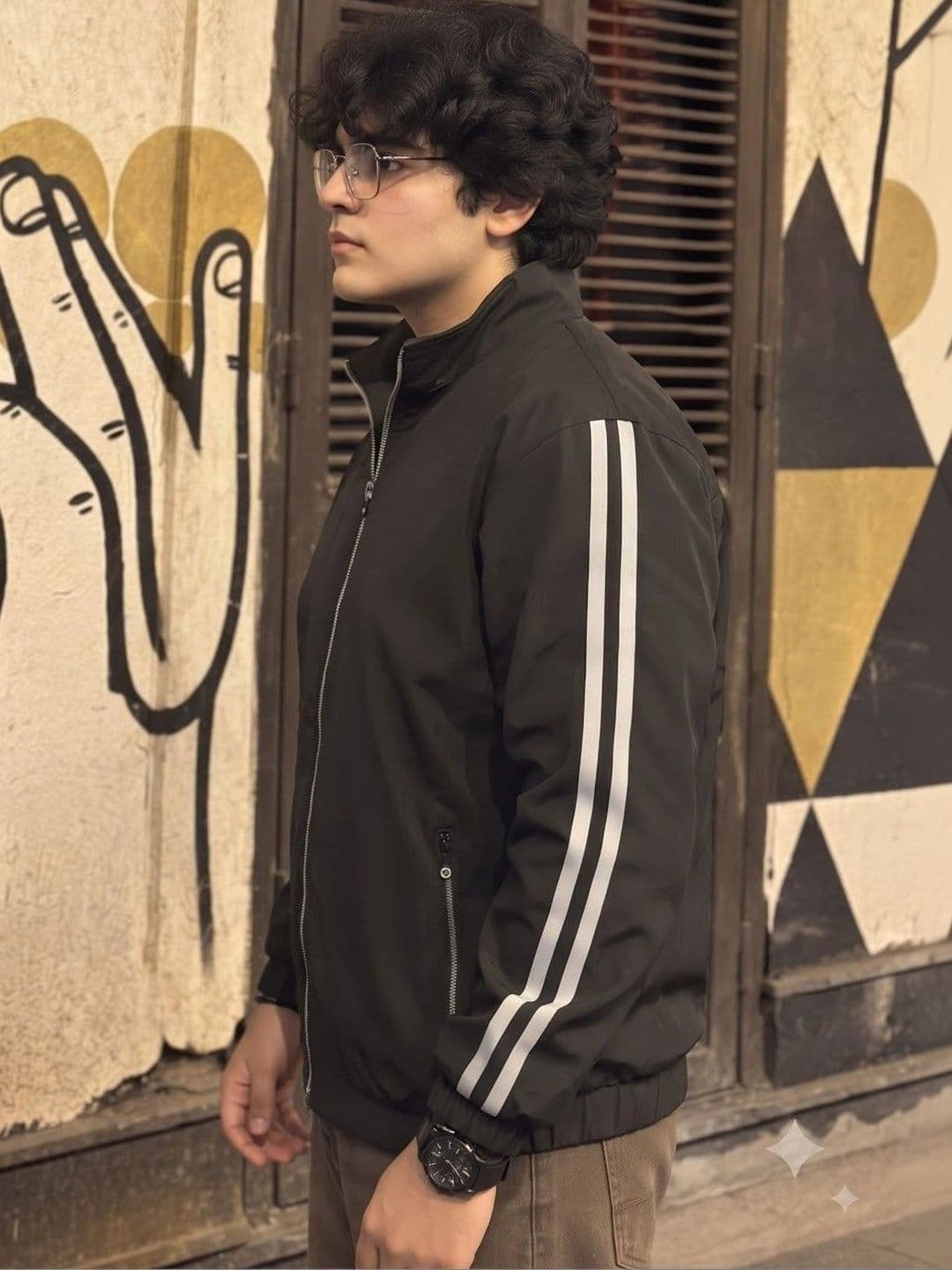 THE CLASSIC TOGS Men Colourblocked Lightweight Bomber Jacket thumbnail 6