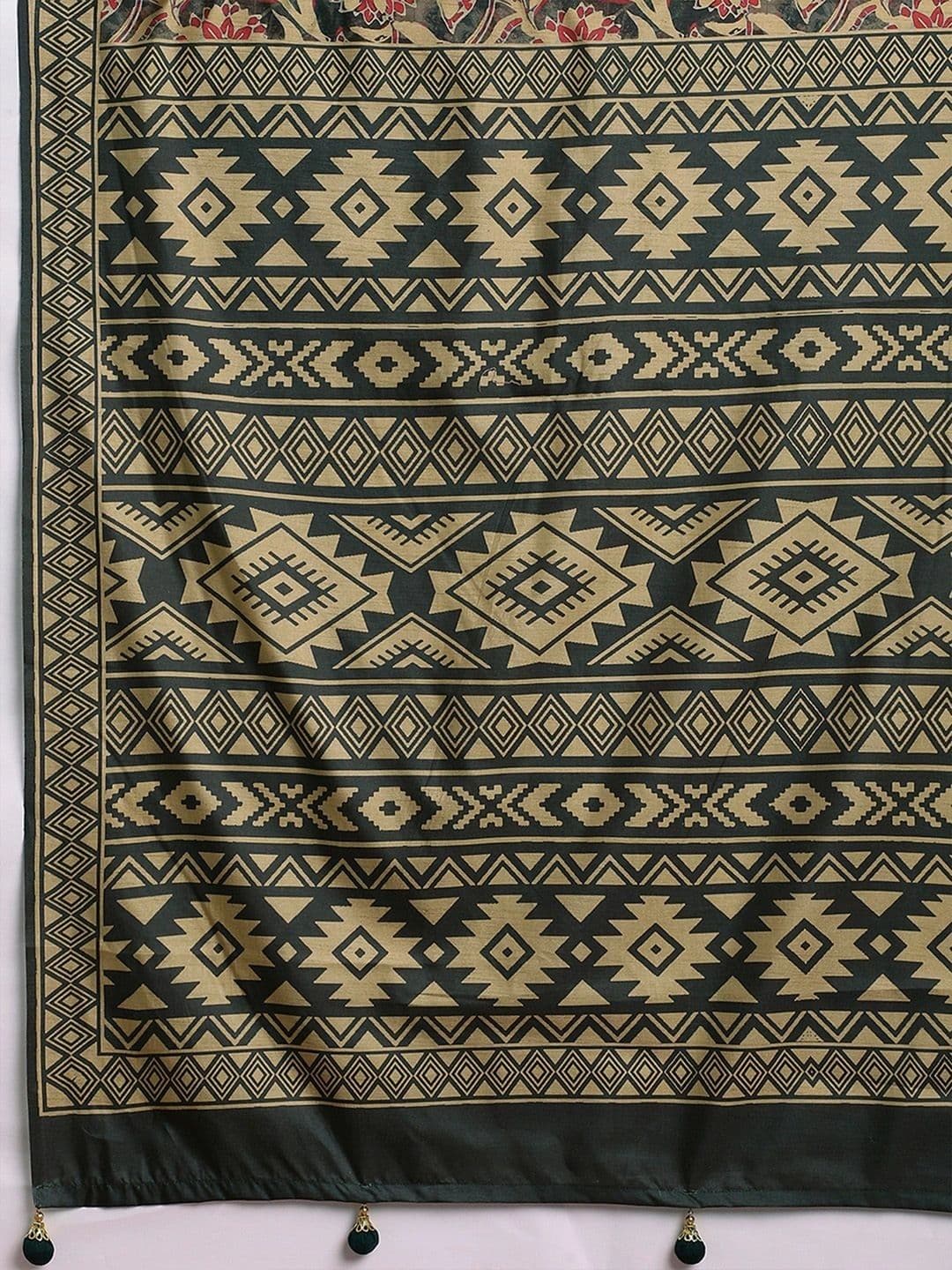 Sangria Floral Silk Blend Designer Block Print Saree thumbnail 3