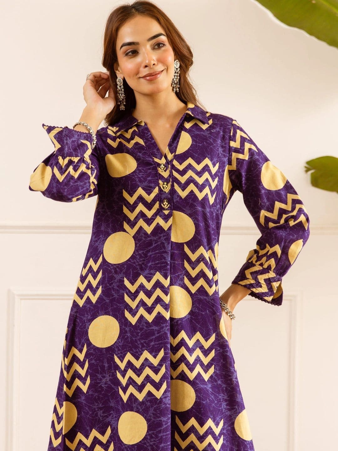 Nehamta Women Printed Regular Kurta with Palazzos thumbnail 7