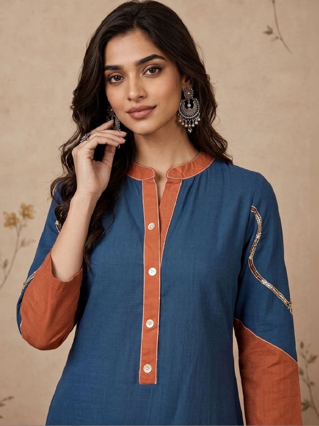 Varanga Women Regular Thread Work Kurta with Trousers thumbnail 4